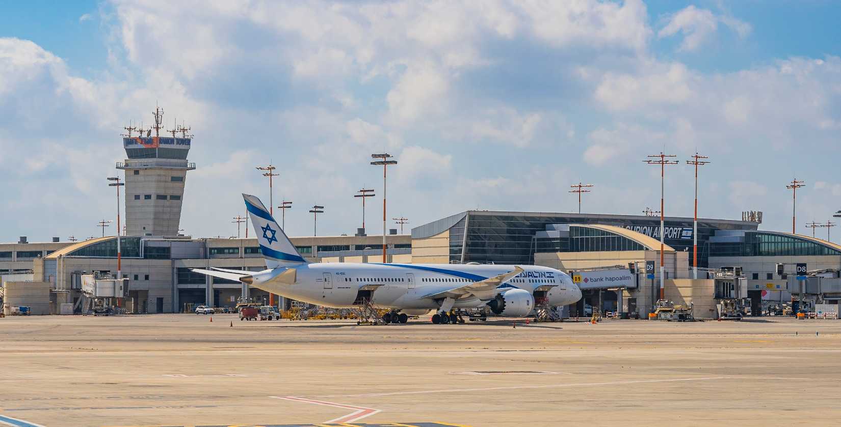 EL AL Boeing 787-9 at TLV