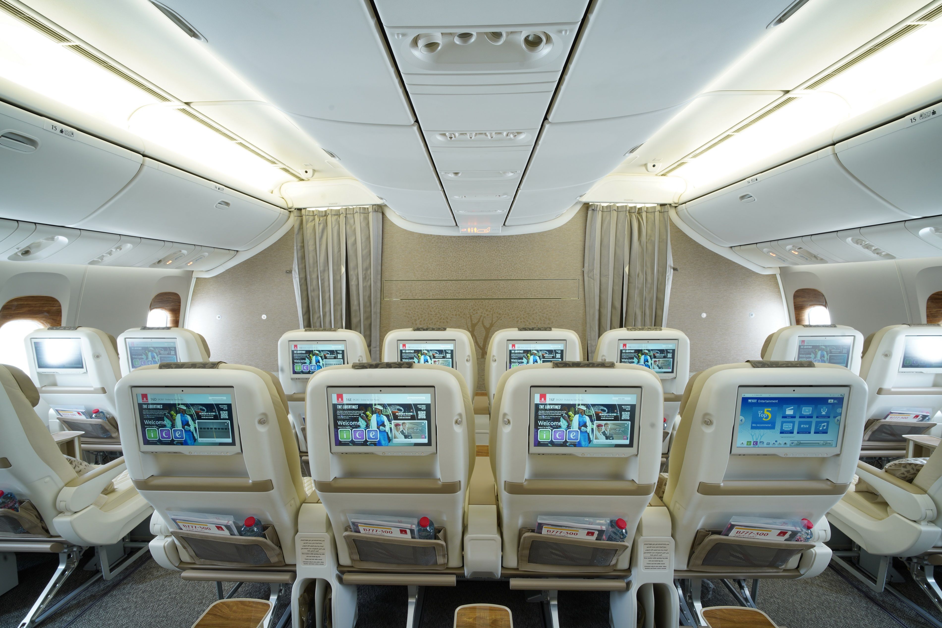 【レア品】Emirates Boeing 777-300ER 8-1__65501.1695129771.500.333.