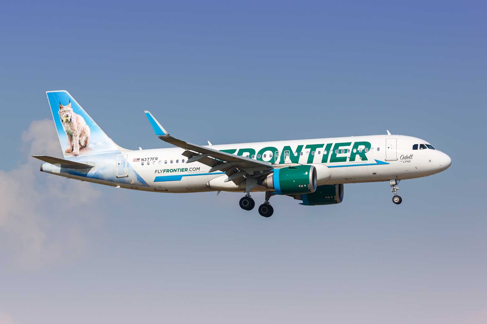 Frontier Airlines Airbus A320neo landing