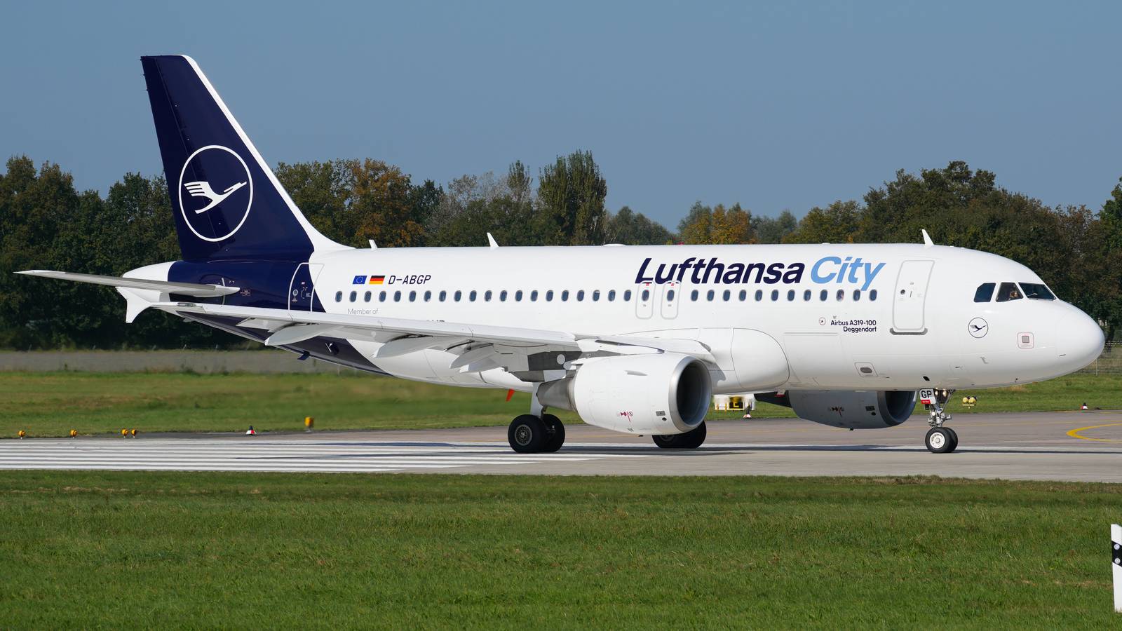 What Is The Difference Between Lufthansa City Airlines & Lufthansa CityLine?