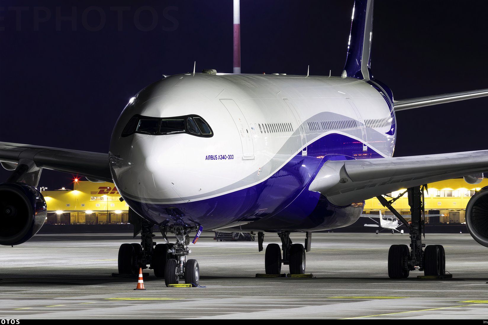 Why Delta Air Lines' Airbus A321neos Have Raccoon Masks But American ...