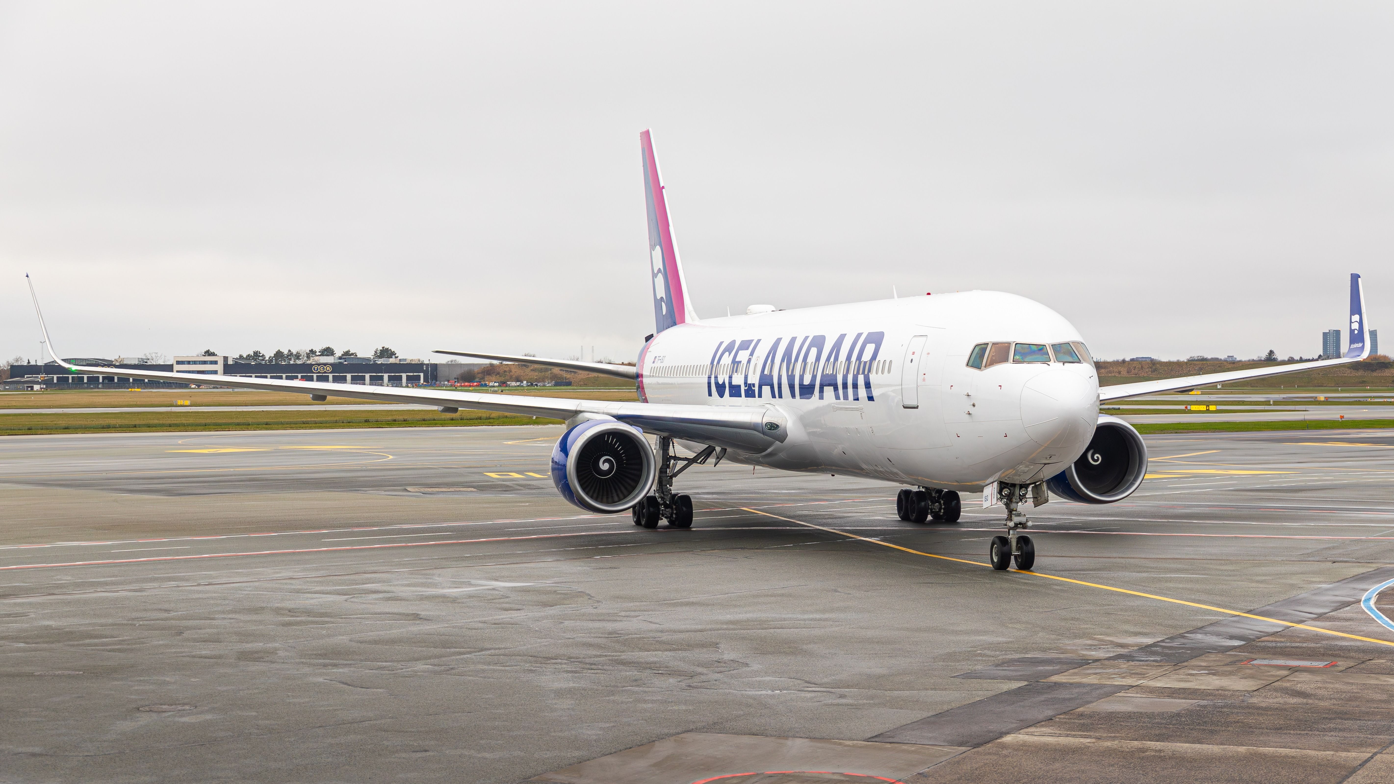 Gone By 2029: Examining Icelandair's Limited Boeing 767 Operations