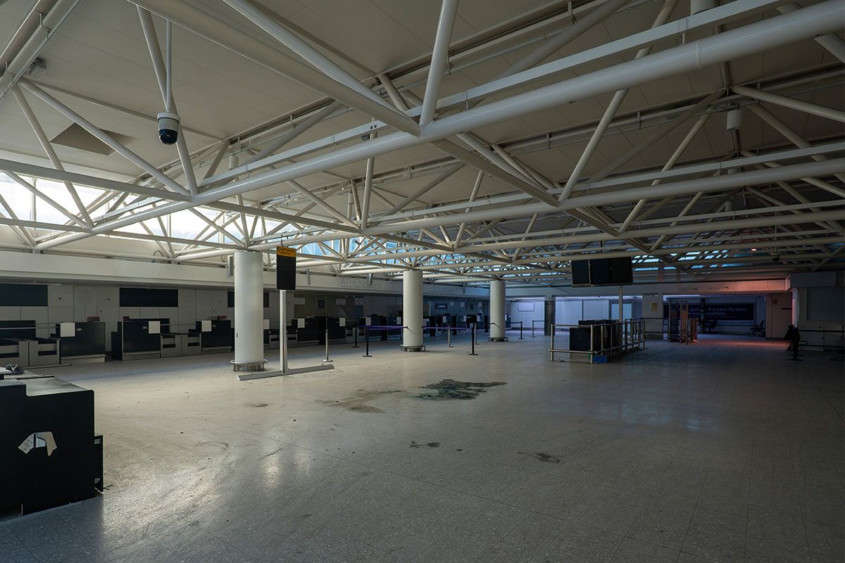 The Real Reason Why London Heathrow Airport Hasn't Demolished Terminal ...