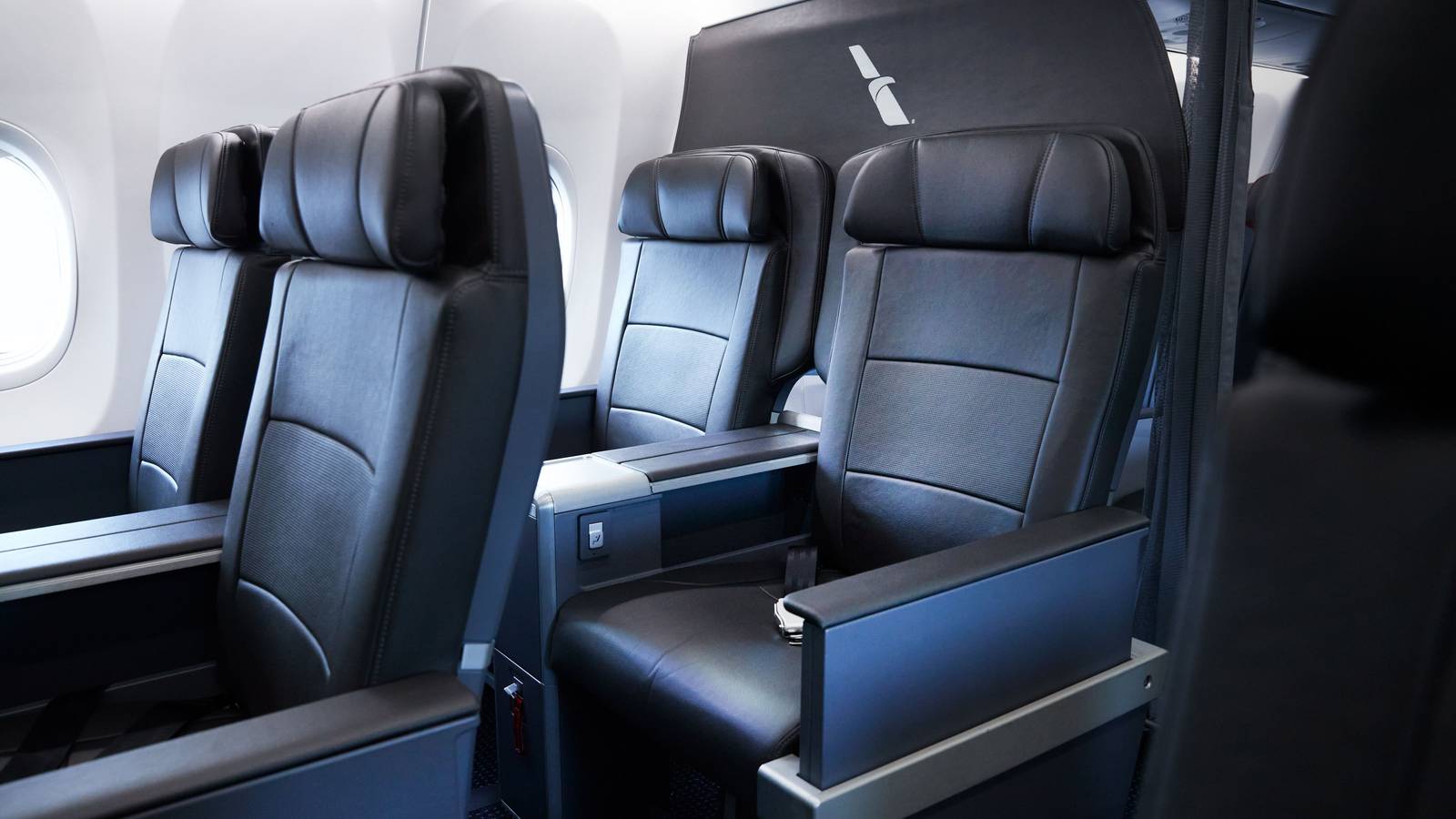 Why In the World Is American Airlines Getting Rid Of Seatback Screens?
