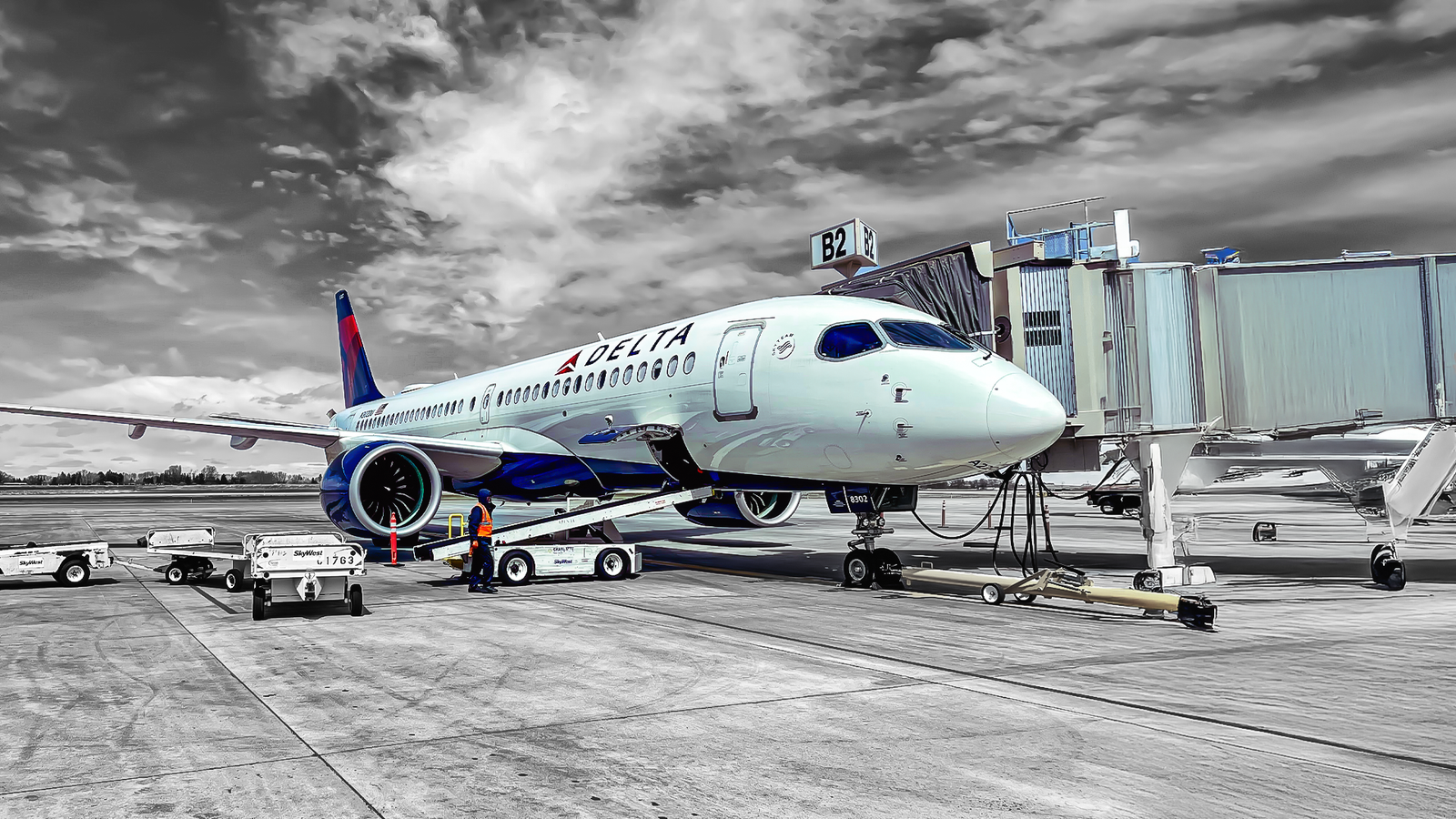 The 10 Airlines With The Most Airbus A220-300s On Order