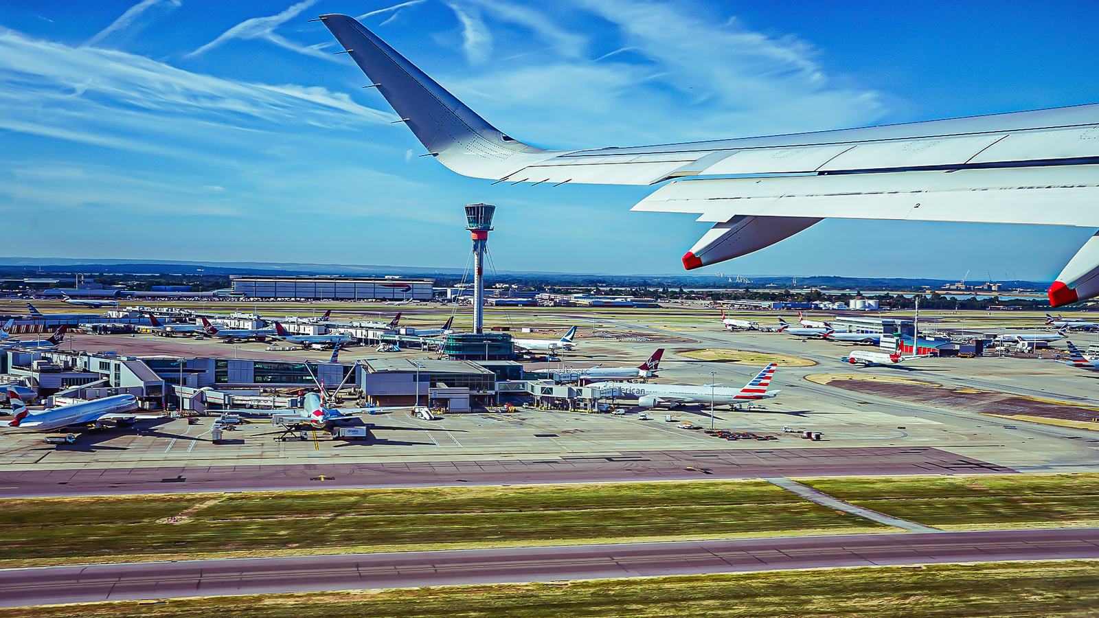 How To Navigate London Heathrow Airport Like A Pro