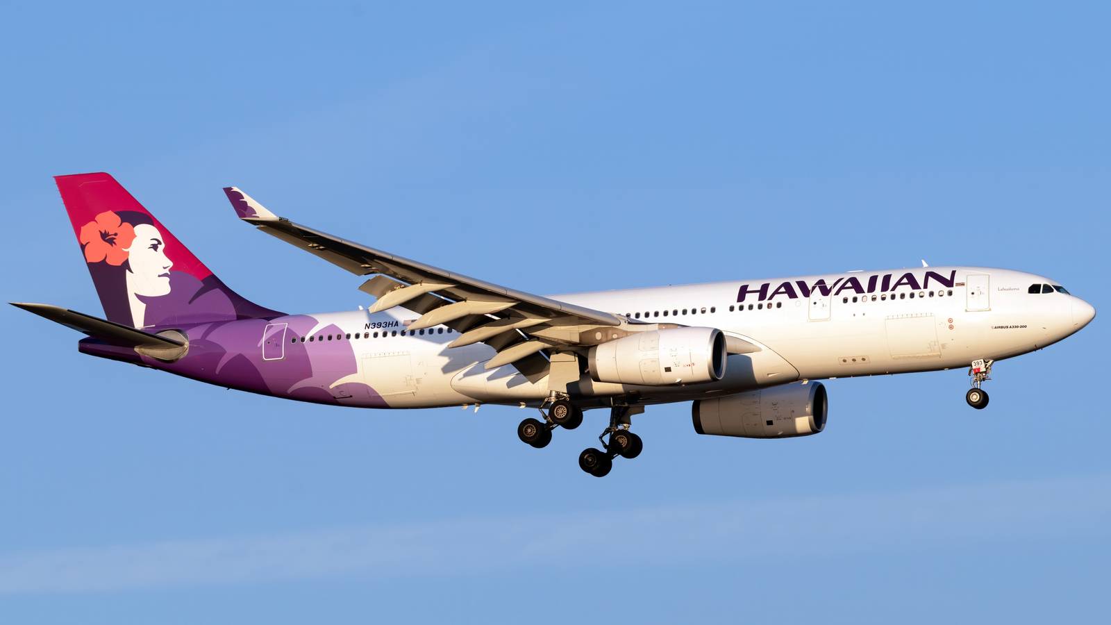 Phone Emits Smell After Lodging In Seat On Hawaiian Airlines