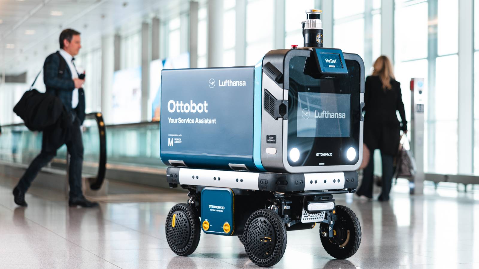 Munich Airport & Lufthansa Innovation Hub Trial Service Robots In ...