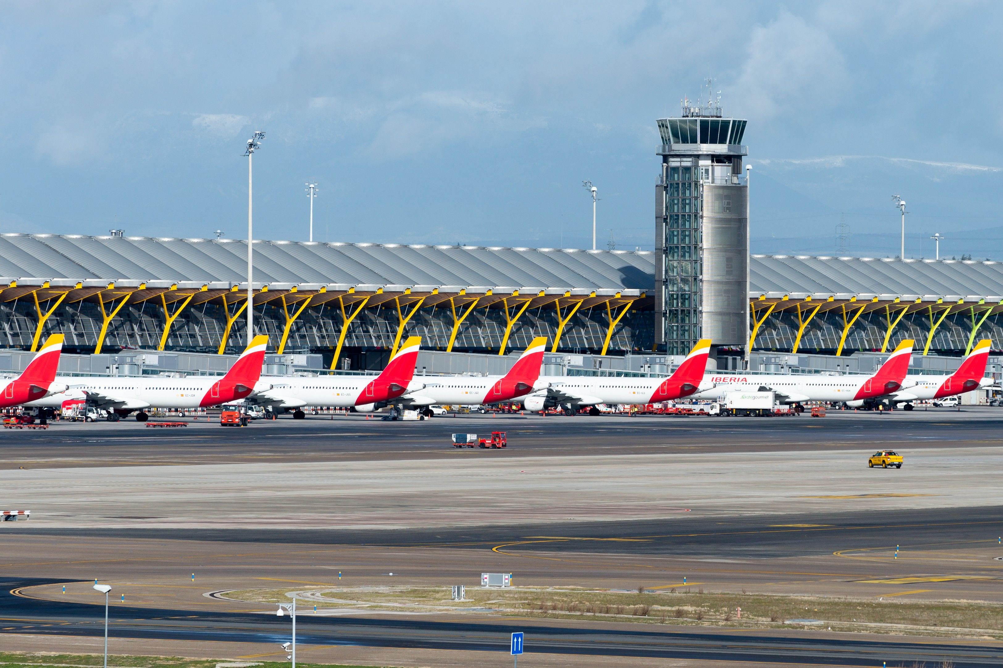 Iberian Blackout Disrupts Flights In Spain & Portugal