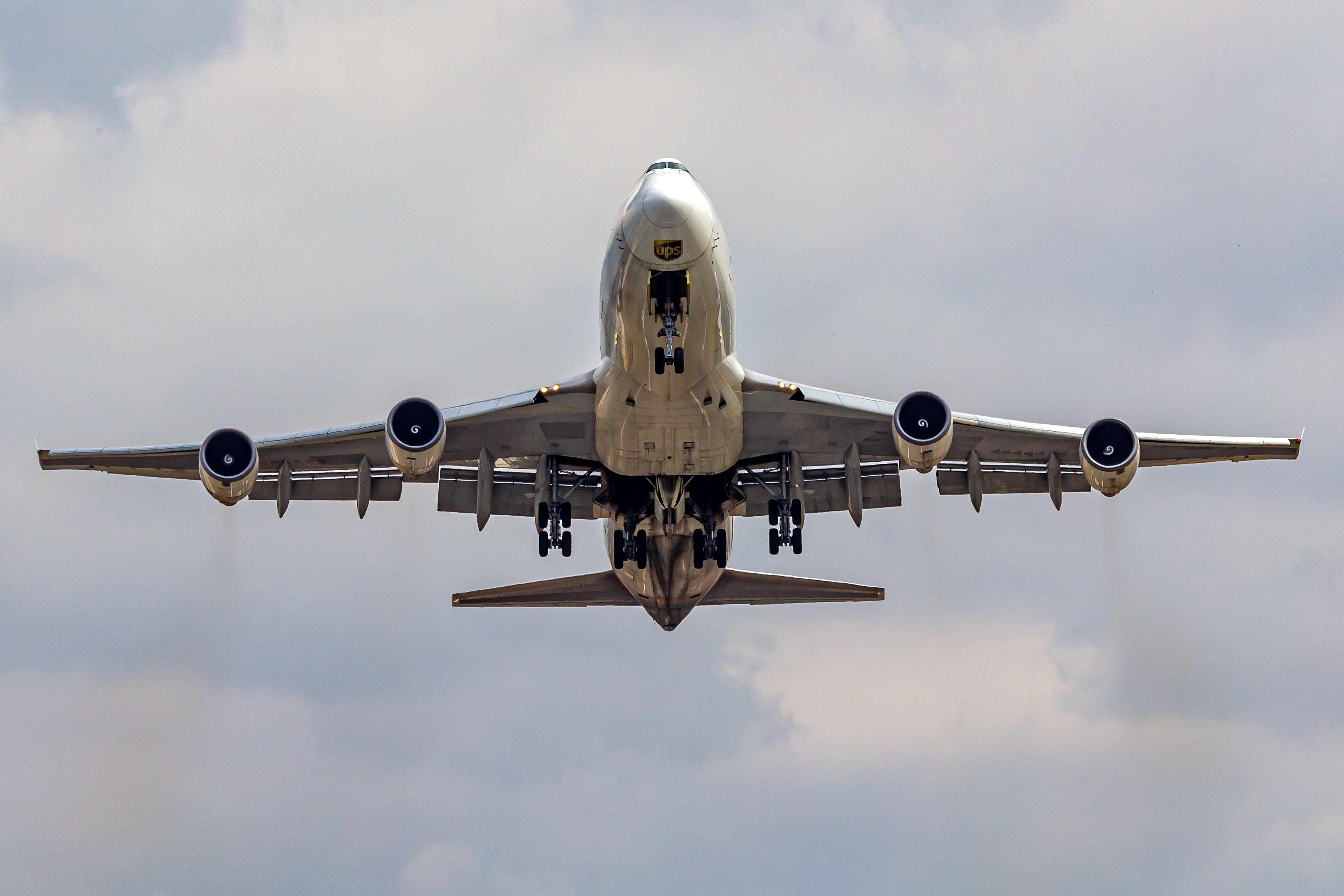 Which Airline Operates The Most Boeing 747 Routes Today?