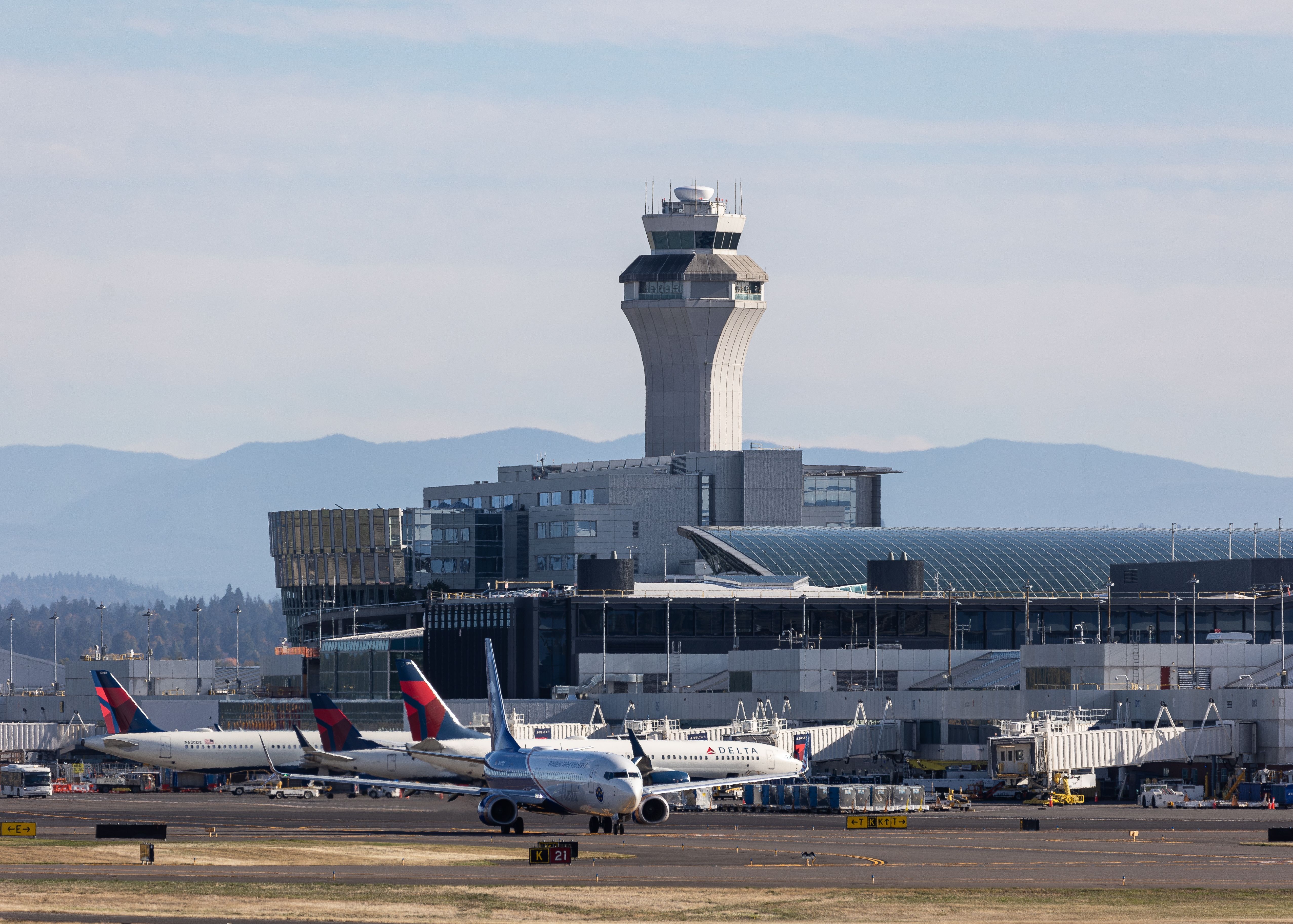 Portland International Airport's New Lounge That's Open To Everyone
