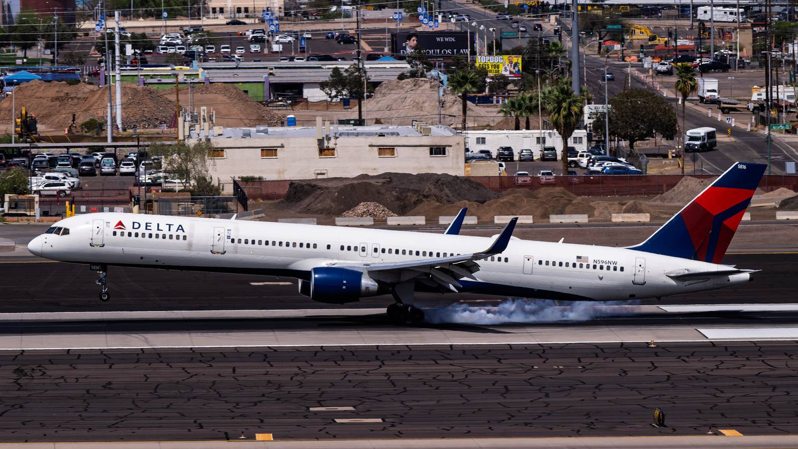 B753 The Boeing 757-300: Iconic Or Impractical?