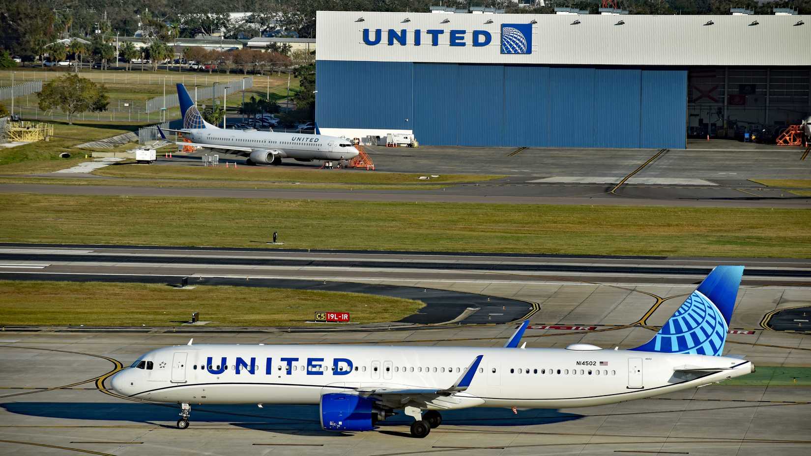 United Airlines Airbus A321neo at TPA 