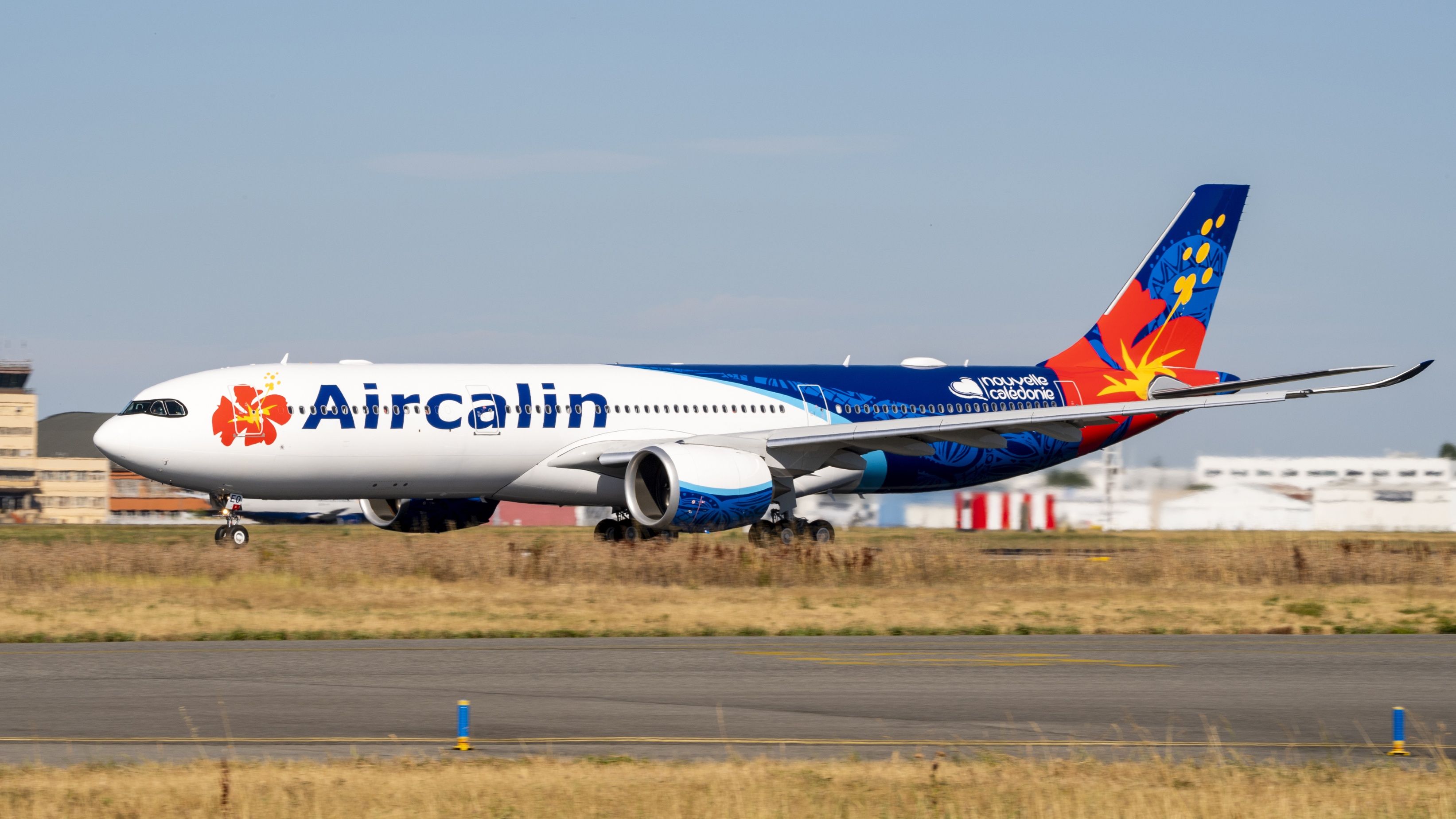 ※ 専用商品 Aircalin A330-900neo エアカラン Aircalin Returns Airbus A330neo After Cabin Odor Reports