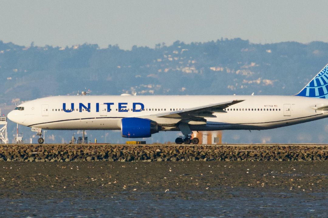 Denver Bound United Airlines Boeing 777 Diverts To San Francisco Following Open Cargo Door Notice