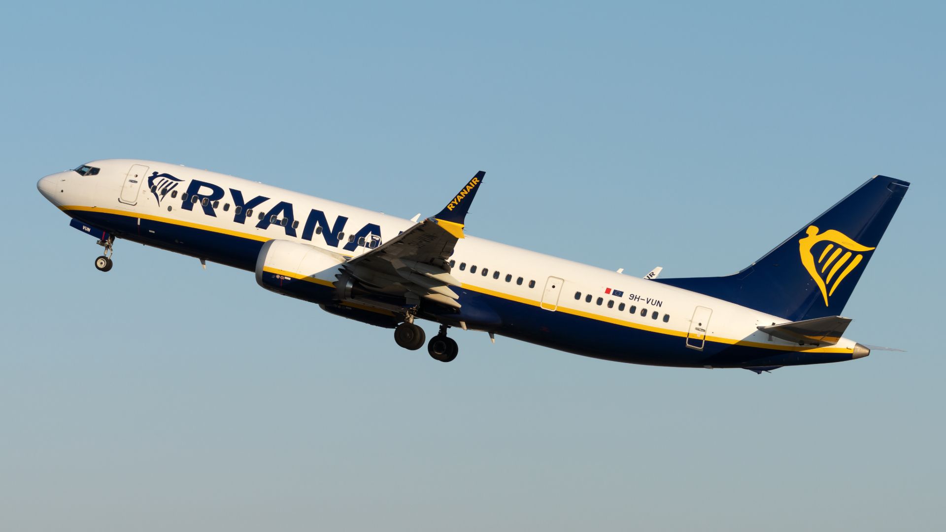 US Tariffs Could Push Ryanair To Cancel $30 Billion Of Boeing 737