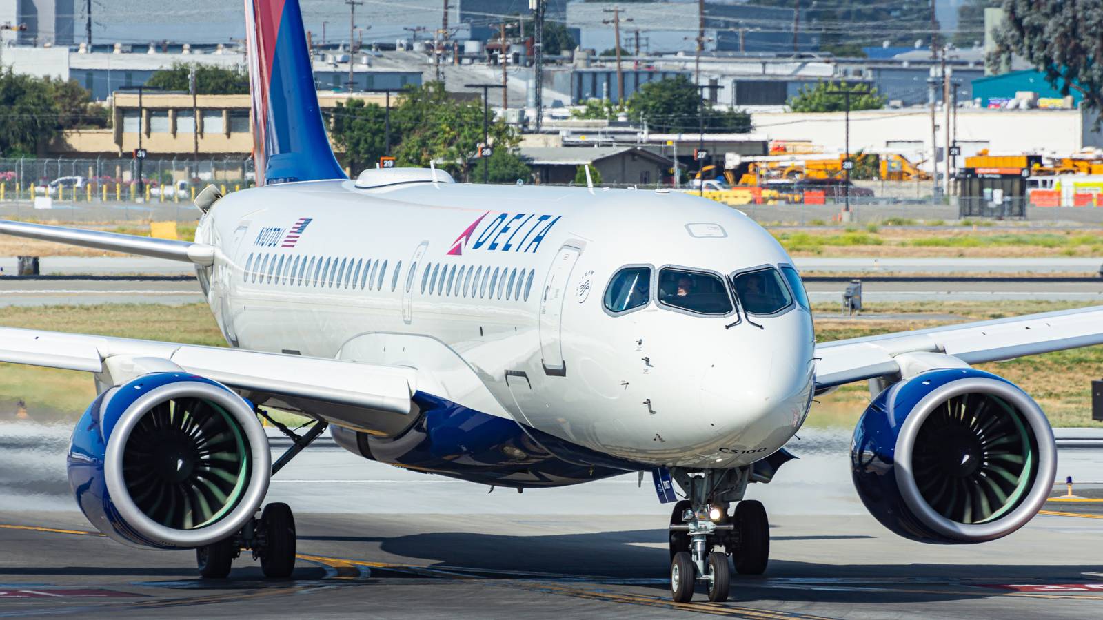 Delta Air Lines Seals First Commercial-Scale SAF Delivery In Portland