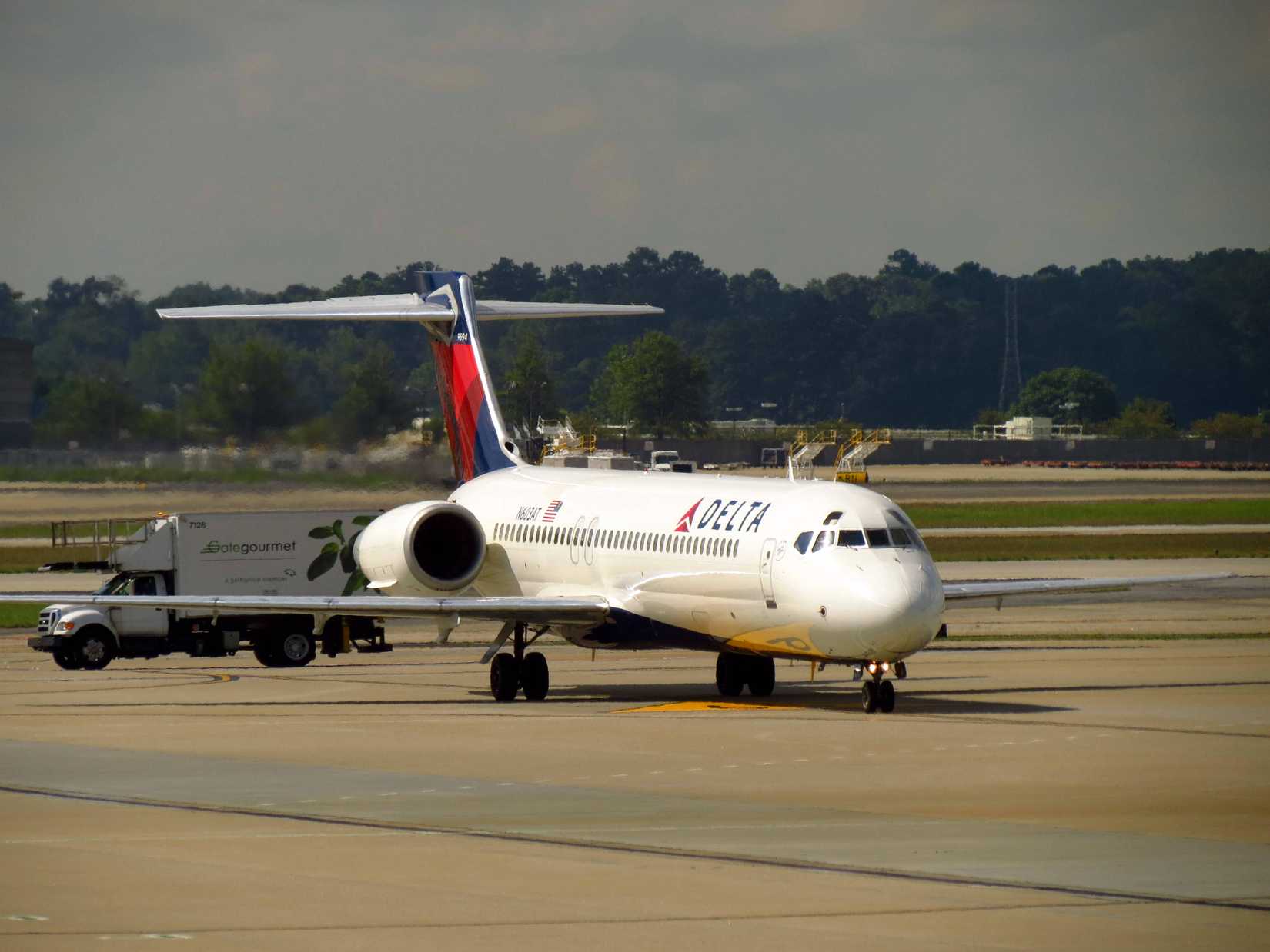 Delta Boeing 717200 Seating Chart & Cabin Layout