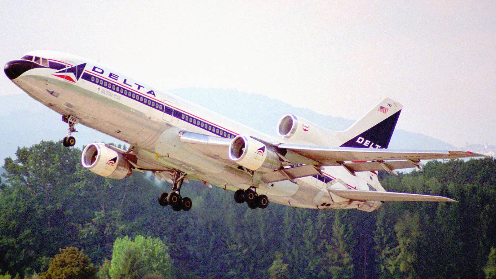 Is The Lockheed L-1011 Bigger Than The McDonnell Douglas MD-11?