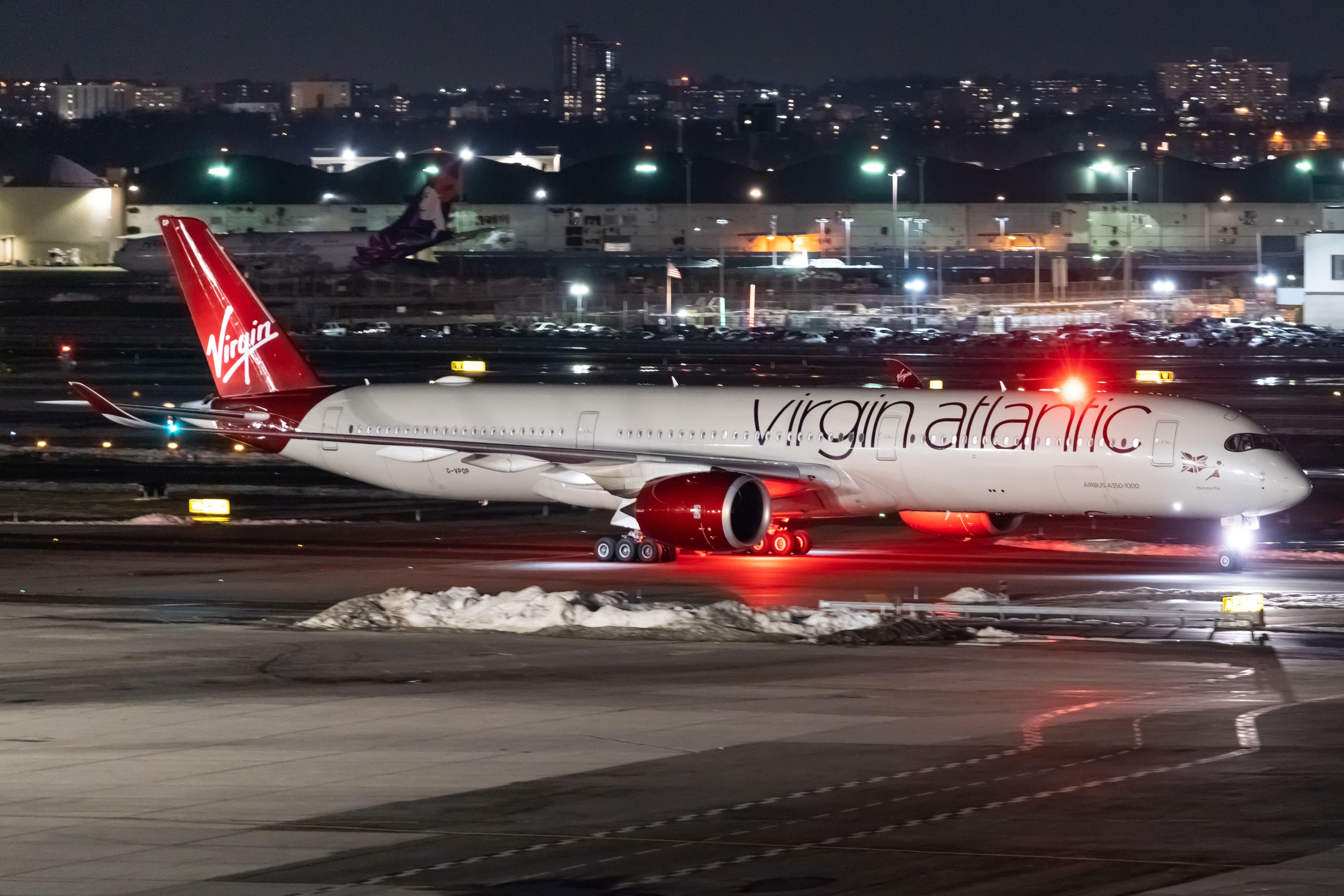G-VPOP Virgin Atlantic Airbus A350-1041