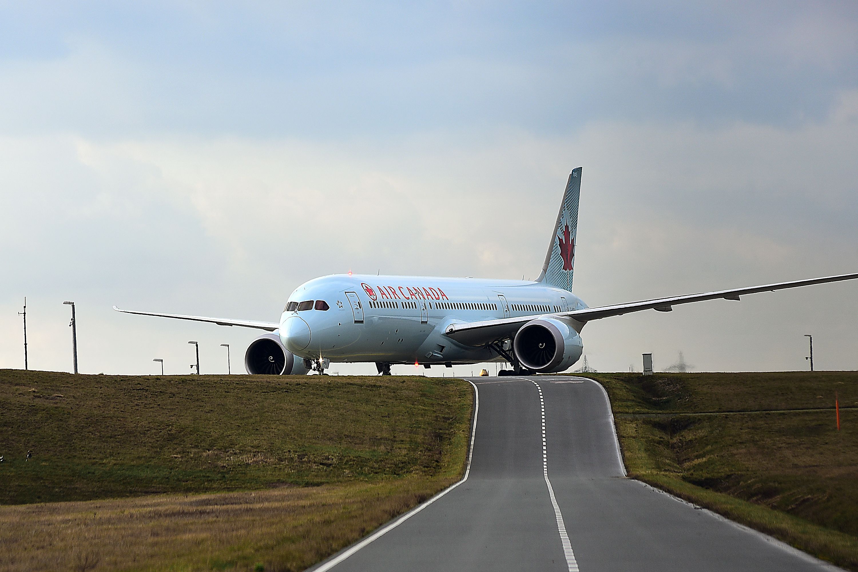 Up To 9h 10m: Air Canada Launches Its Newest Transatlantic Flight From Montreal To Naples