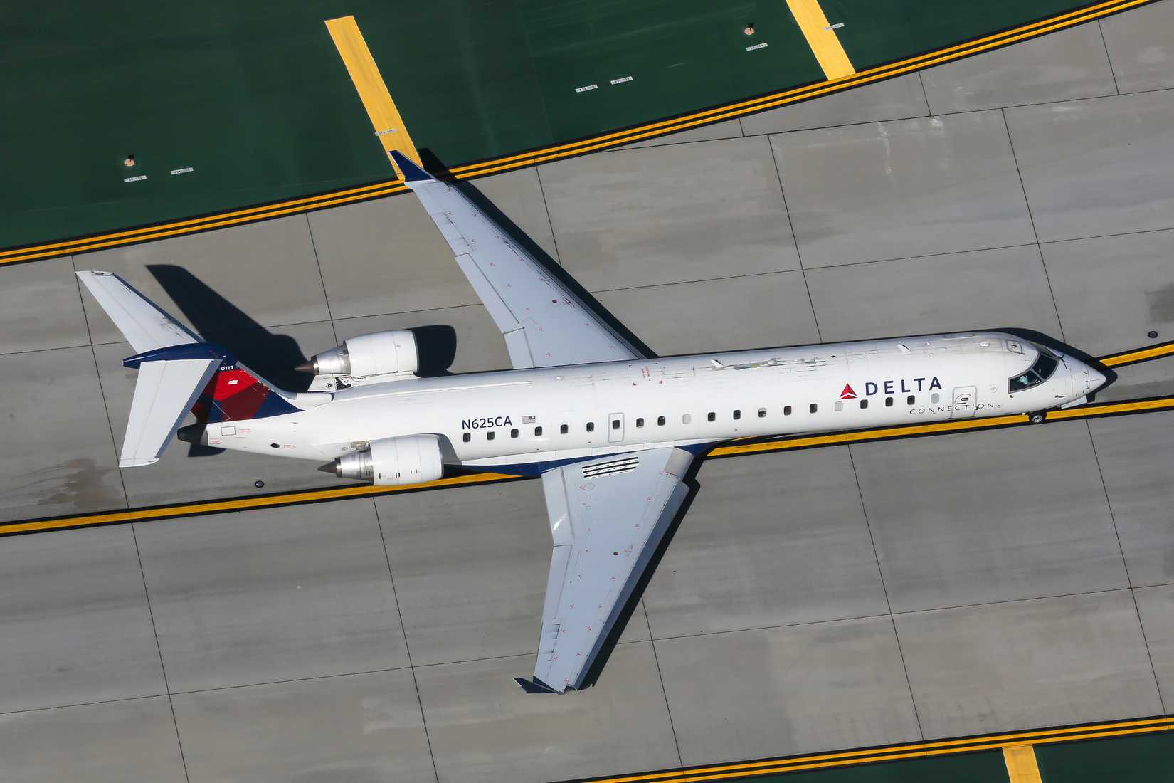  Delta Connection Bombardier CRJ-700 at Los Angeles airport (LAX) in the United States