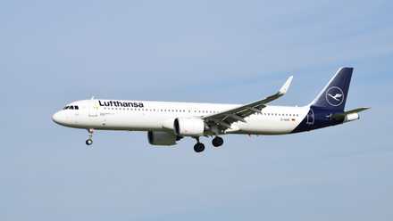 A Lufthansa Airbus A321