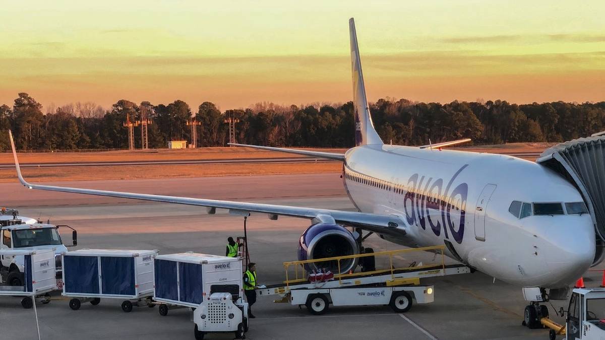 Sitting Comfortably? Avelo Airlines Begins 1st Red-Eye Flight Today