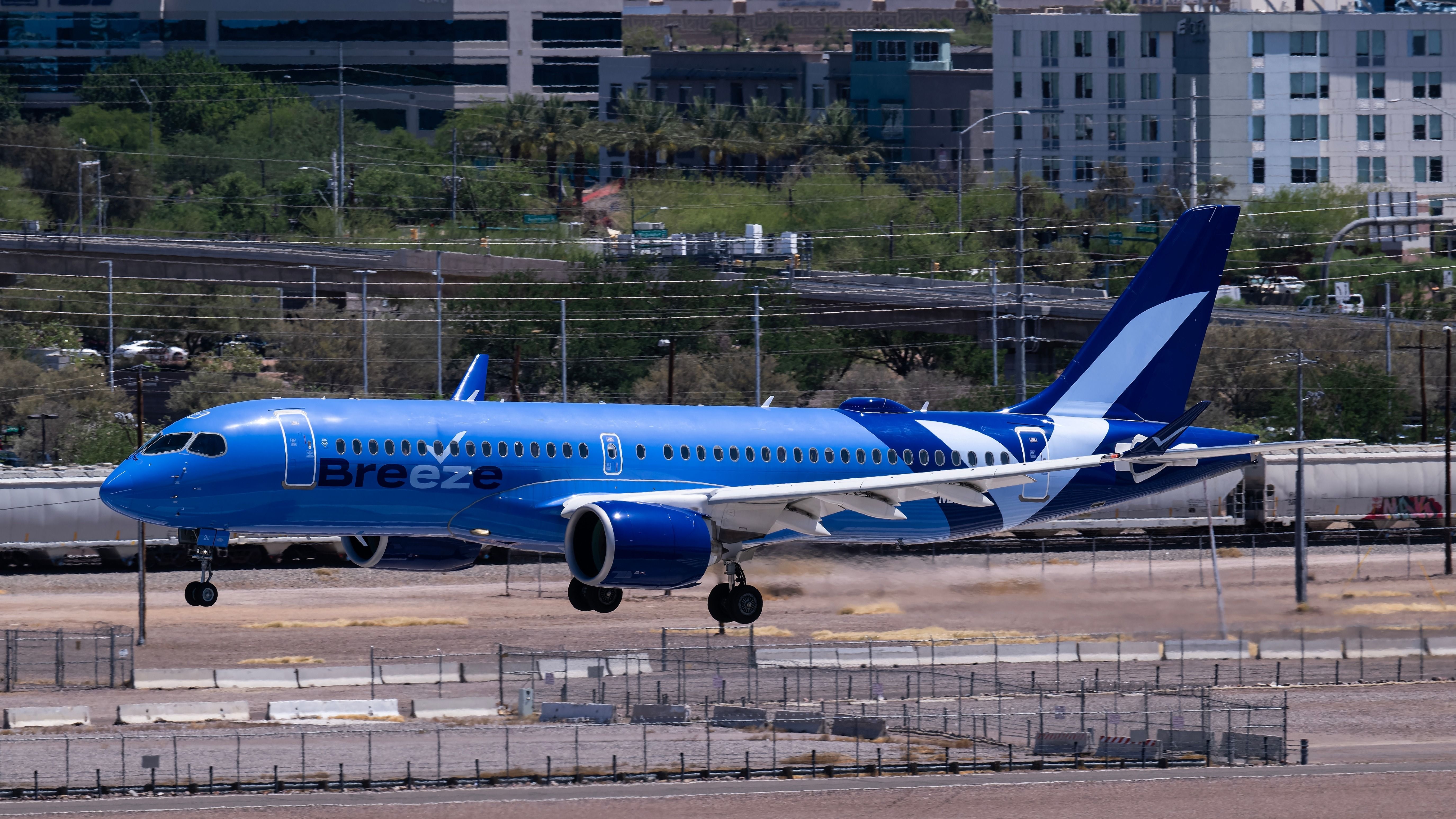 US Set For New International Low-Cost Flights As Breeze Receives Approval To Fly Abroad