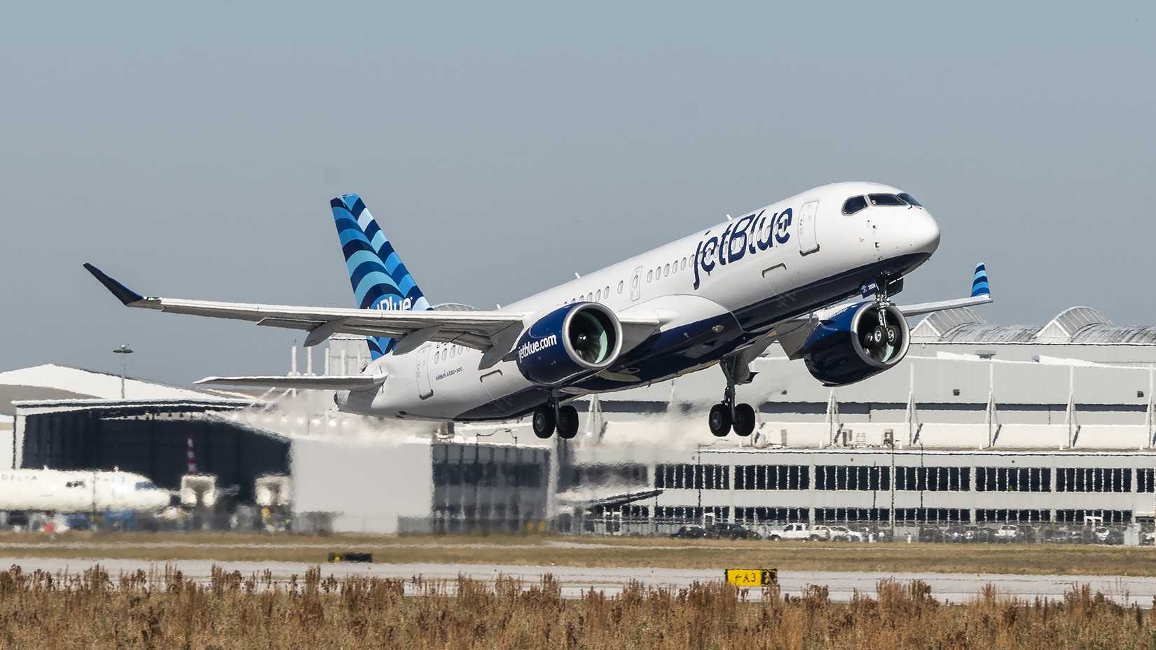 JetBlue Airbus A220 Taking Off