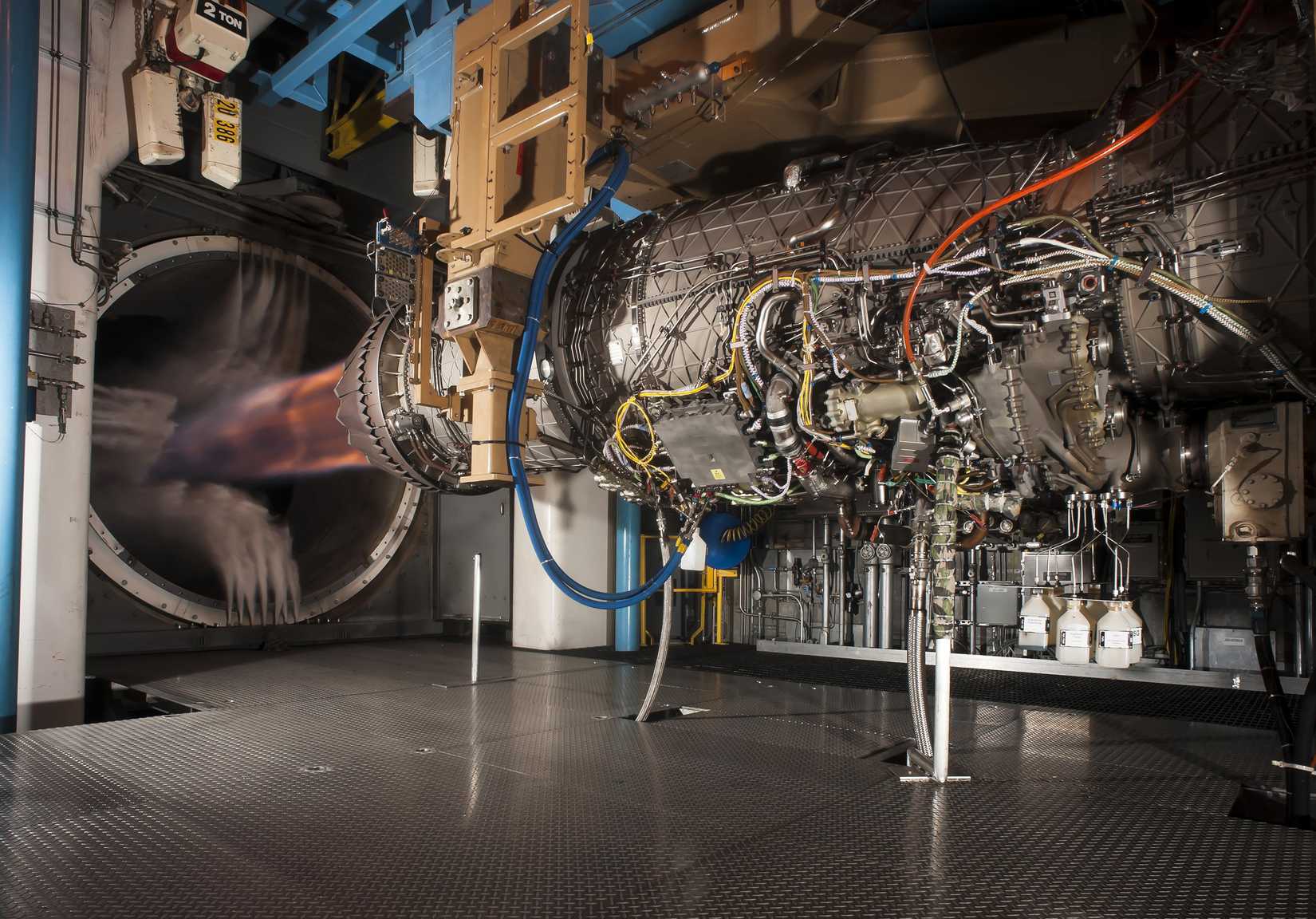 This Is How Powerful The F-35 Lightning II Is