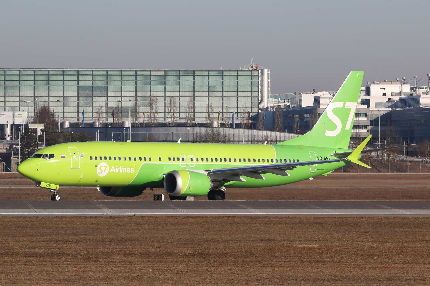 S7 Airlines Boeing 737 MAX 8 at MUC 