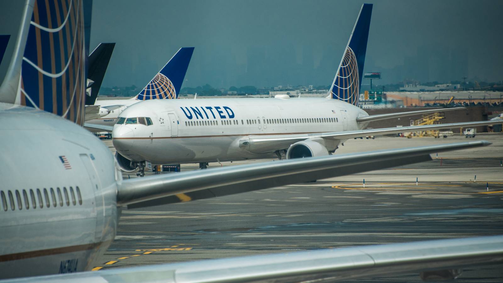 Staffing Issues Cause Ground Stop In Newark Days After Runway Reopened Ahead Of Schedule
