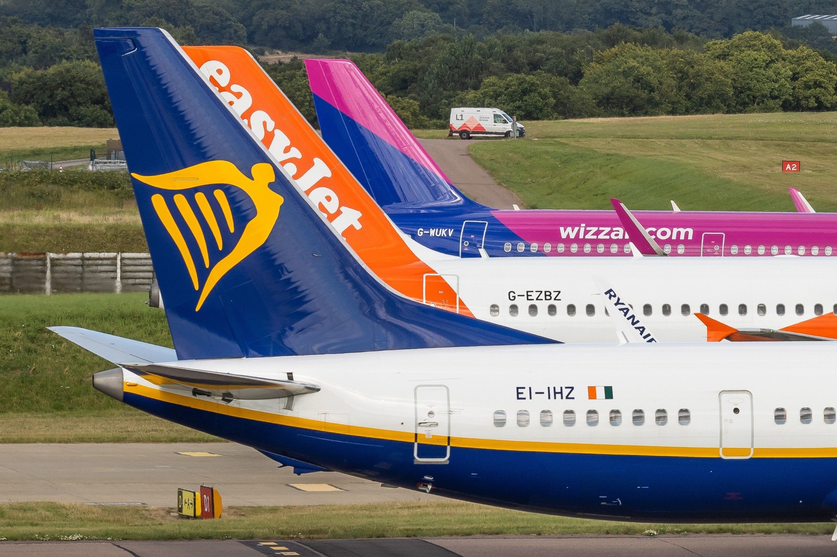 How The EU Banning Hand Luggage Fees Might Affect Low-Cost Carriers