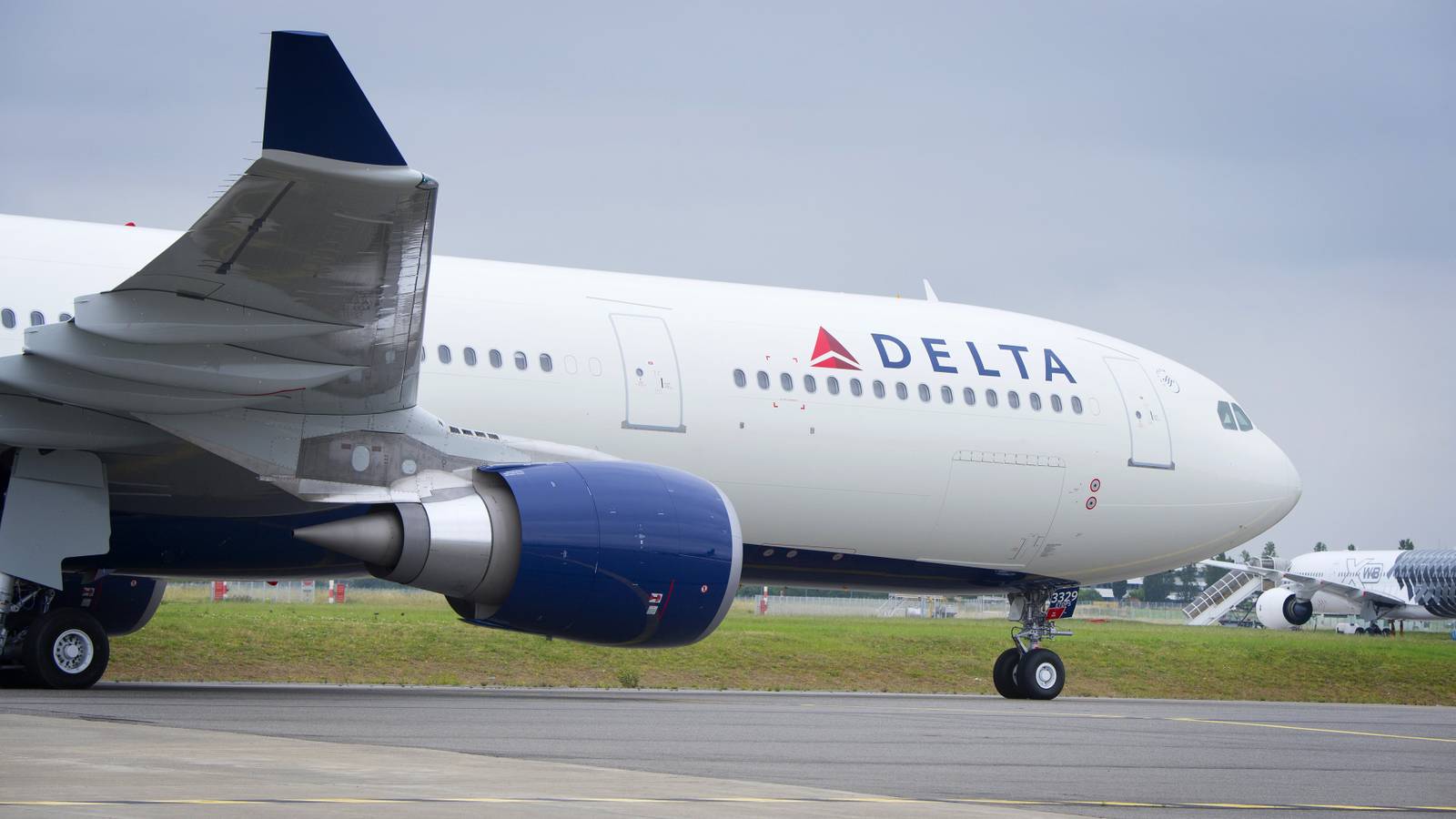Cab Delta Why Did Delta Ditch Its Plan For Daily Transatlantic Flights From Tampa?