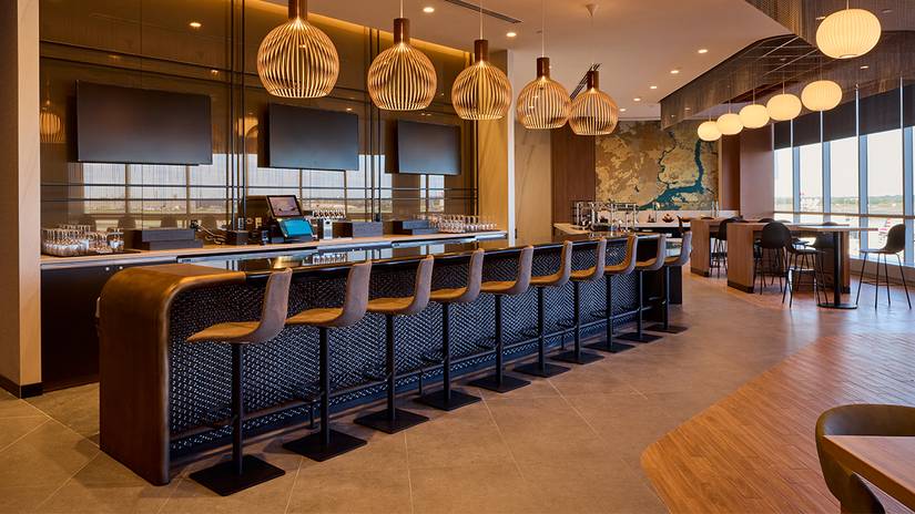 American Airlines Philadelphia Lounge