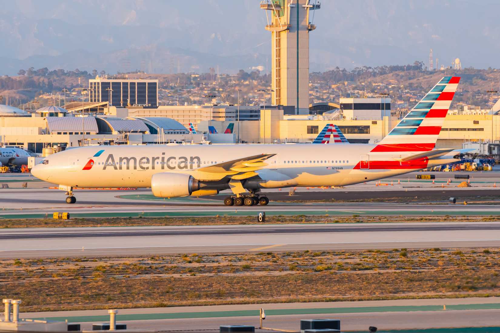 American 777-200ER LAX shutterstock_2362623825-1