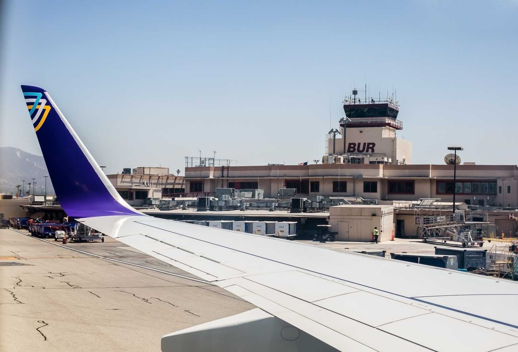 Avelo Airlines Boeing 737 at BUR shutterstock_2025461945