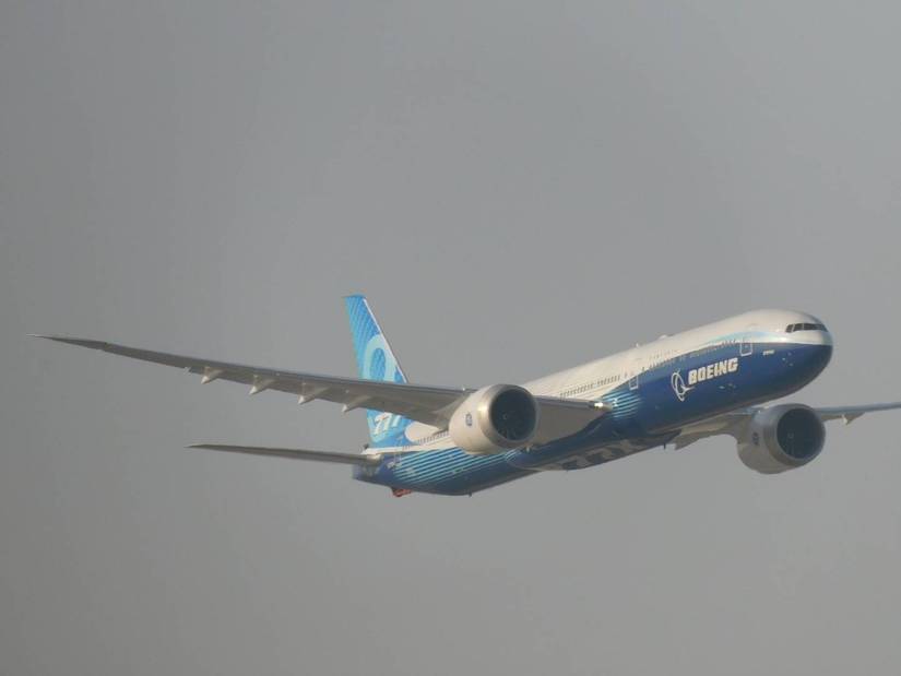 777X at Dubai Airshow