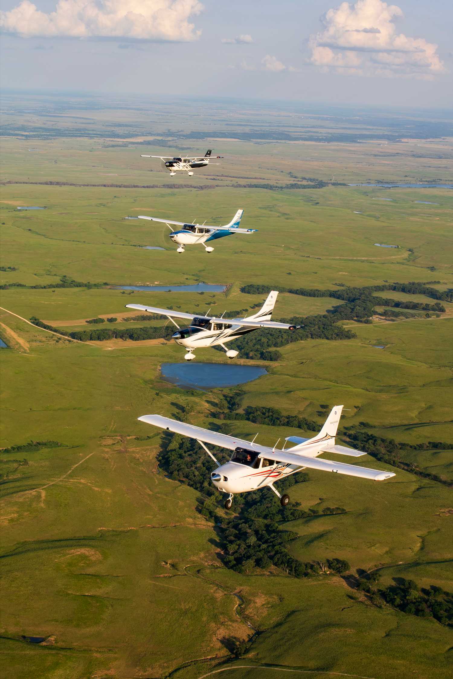 Cessna Skyhawk 172 formation flight