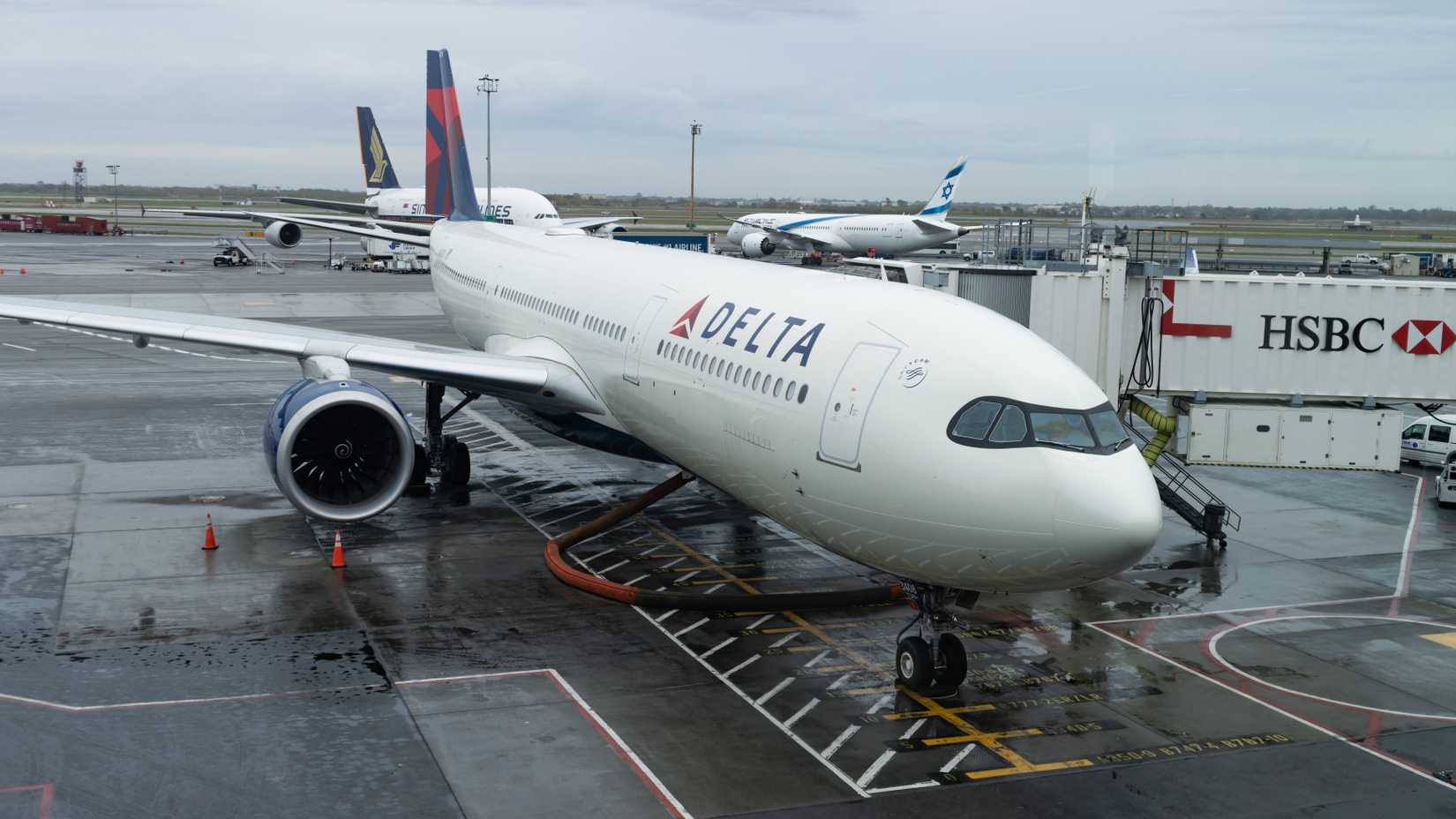 Delta Airbus A330-900 
