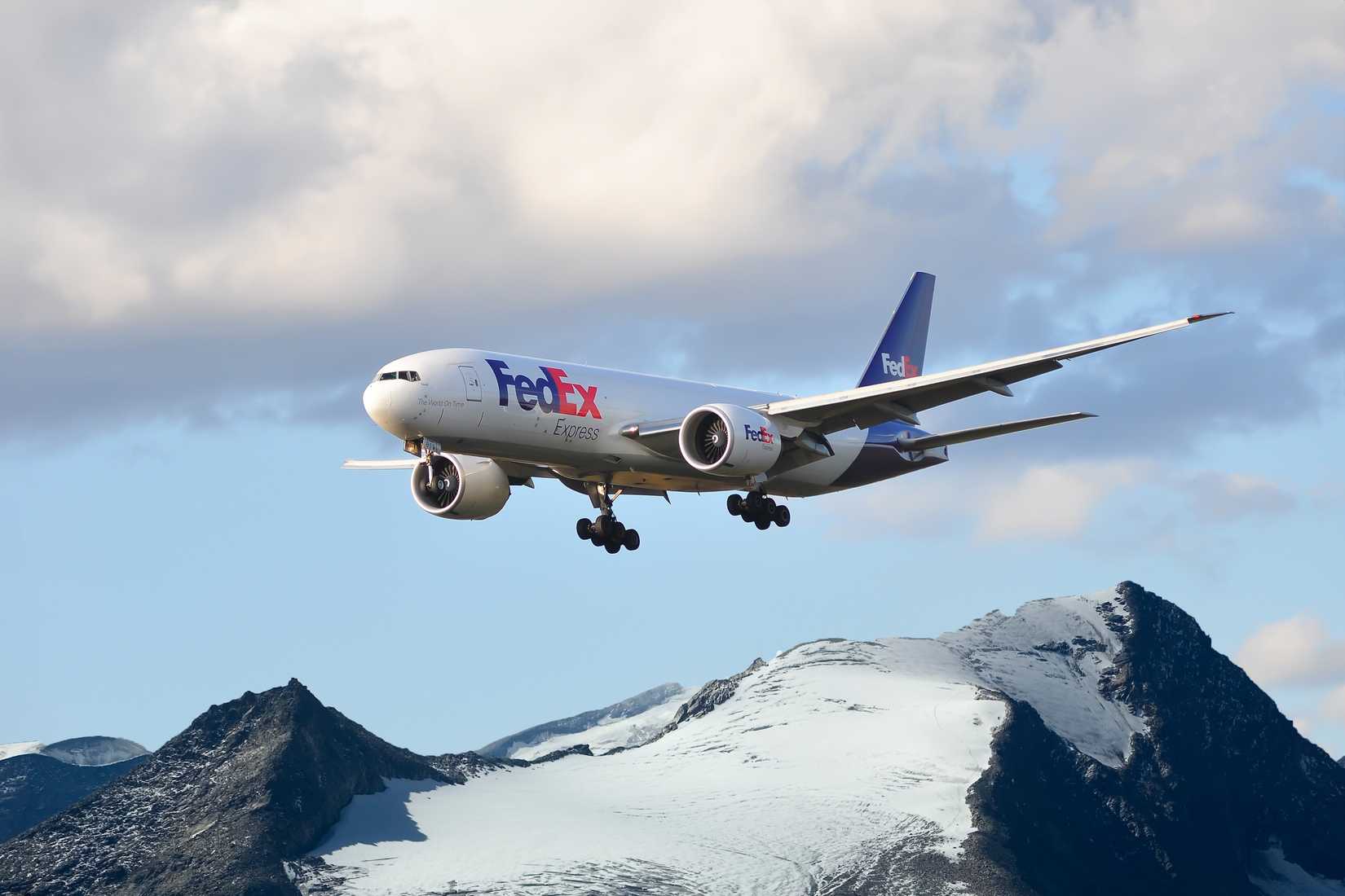 FedEx Airlines Boeing 777
