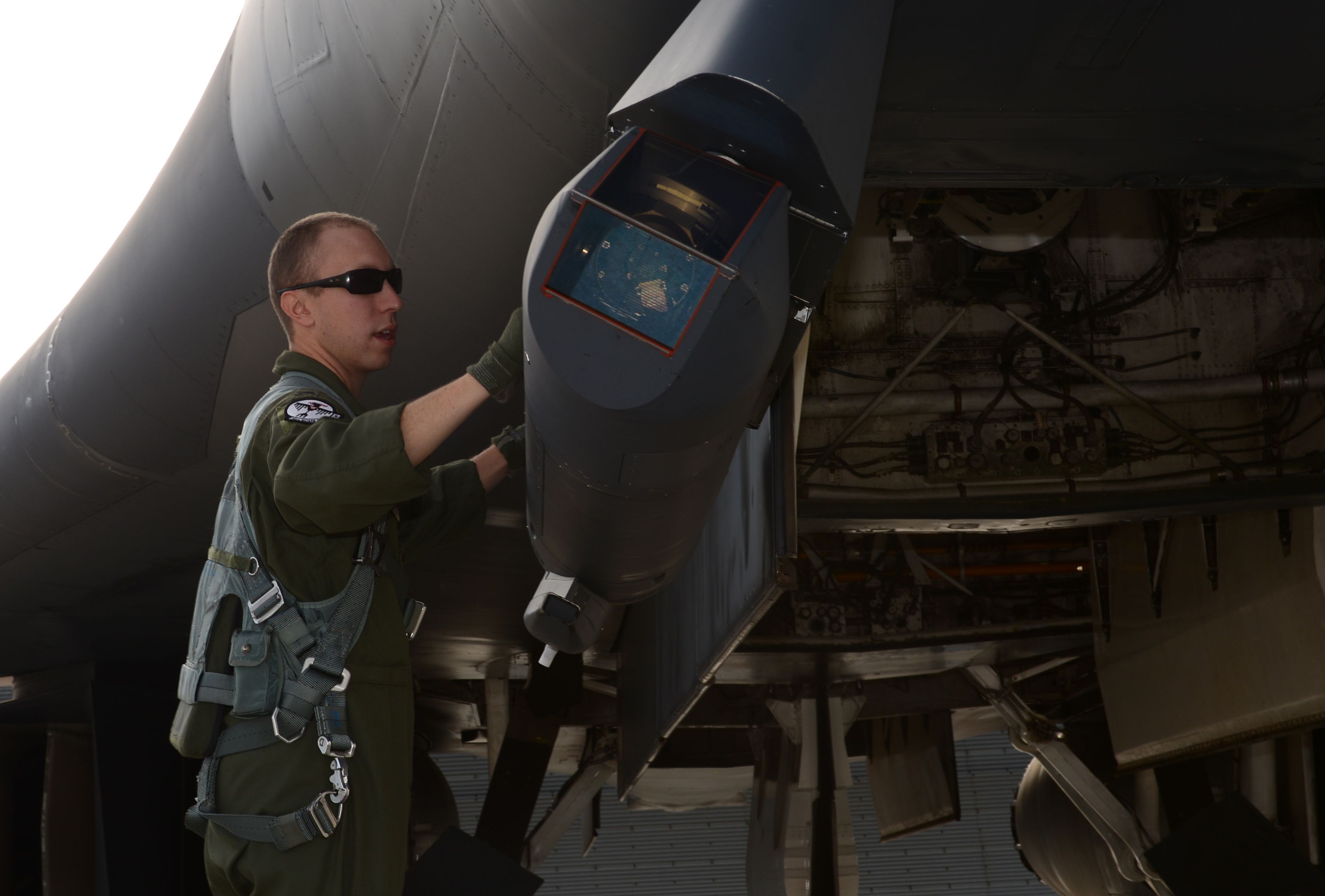 New Pylons Will Drastically Increase Capabilities For US Air Force B-1B ...