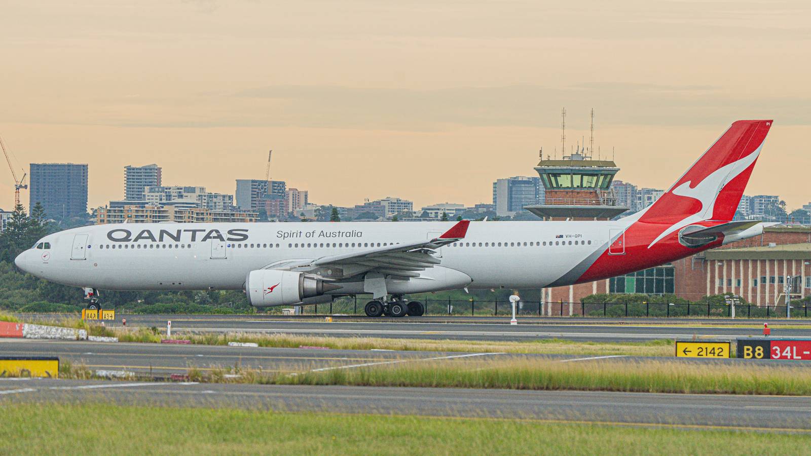 Qantas Hit By Cyber Attack: Are You Affected?