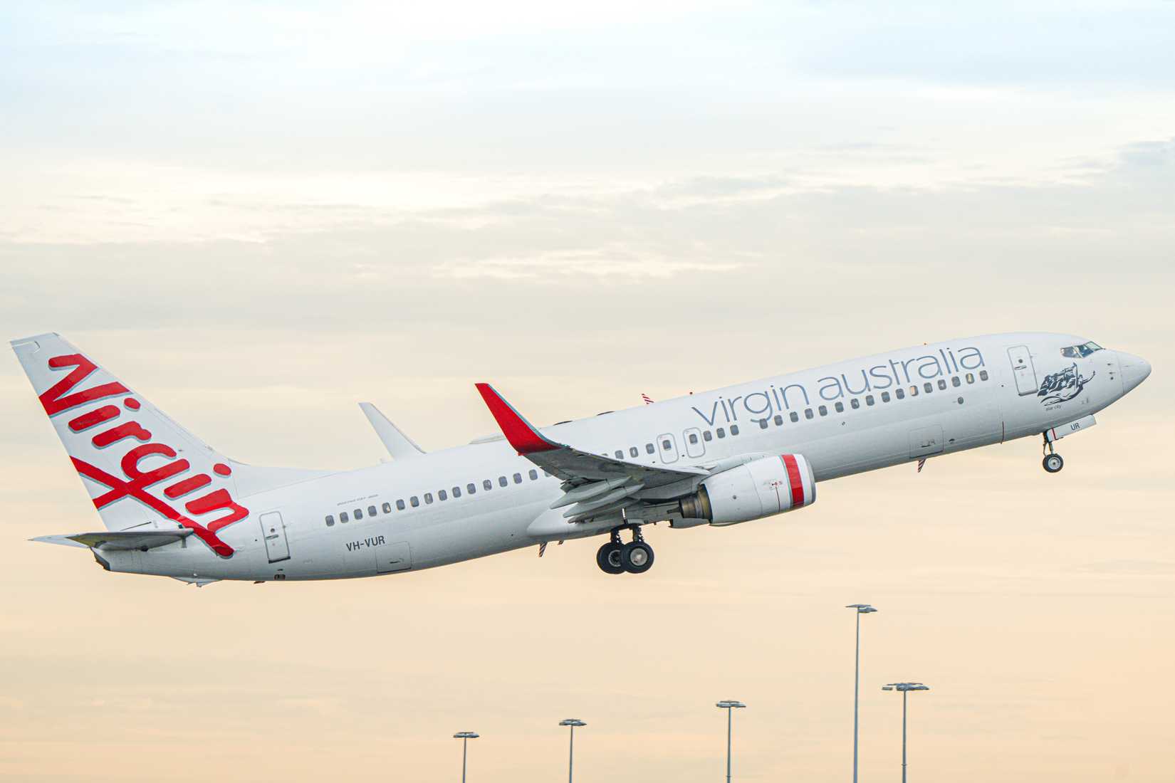 Virgin Australia 737 Departing Sydney