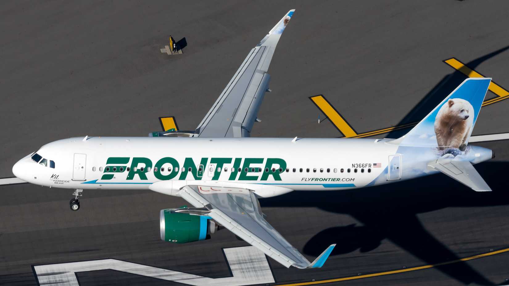 N366FR Frontier (Kit the Kermode Bear Livery) Airbus A320-251N (1) Cropped