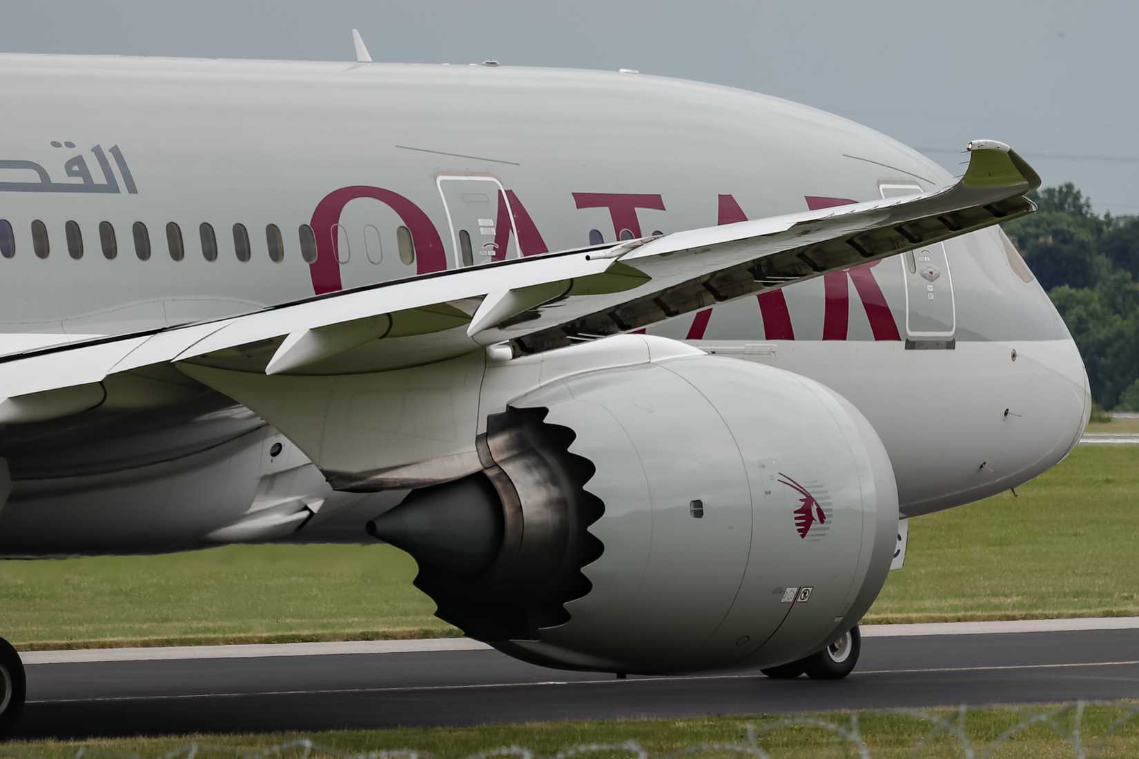 Qatar Airways boeing 787 GEnx Engine