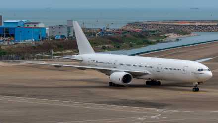 Boeing 777-200ER aircraft