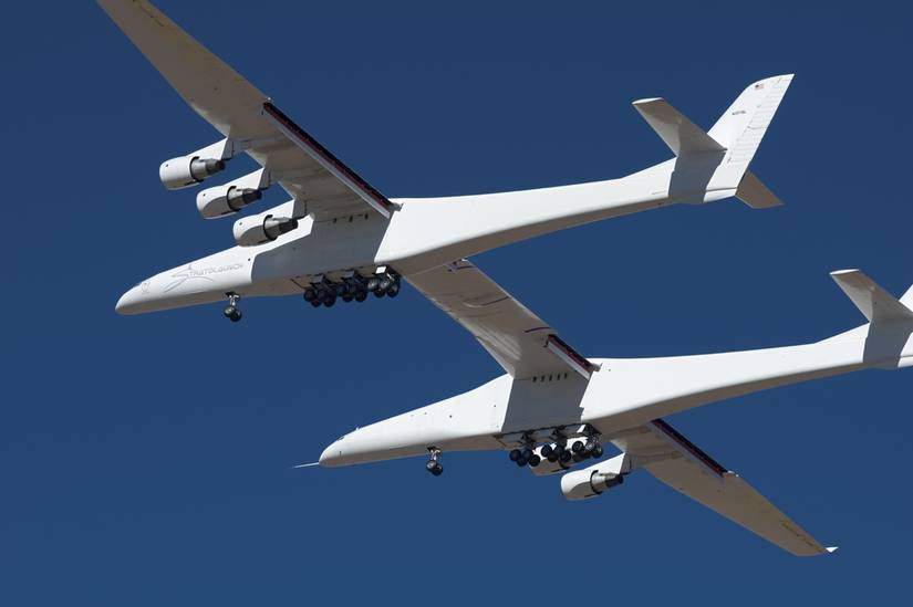 Scaled Composites Model 351 Stratolaunch with registration N351SL