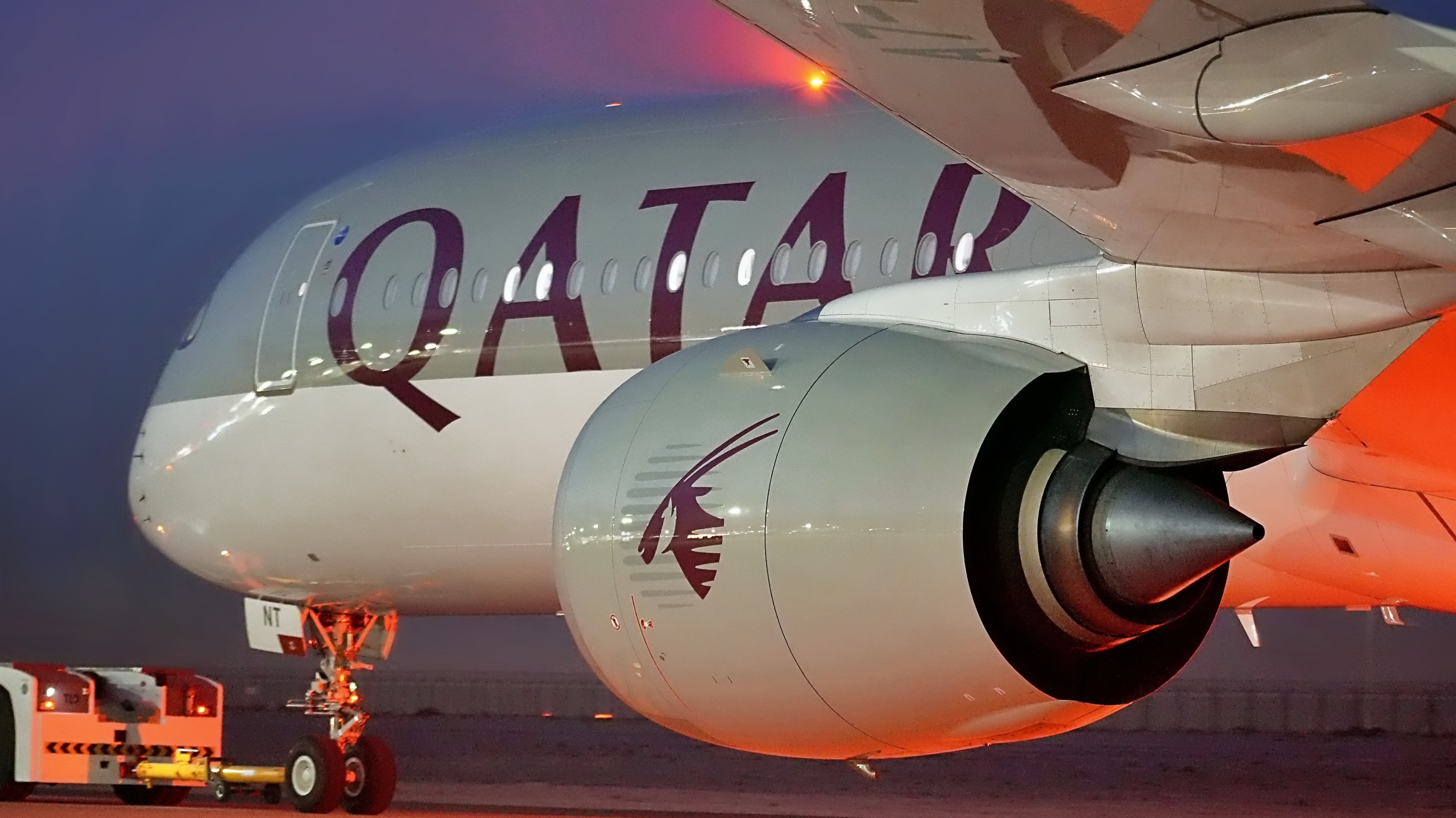 From Hollywood to Hamad: Qatar Airways Signs Top Gun Maverick Composer Hans Zimmer